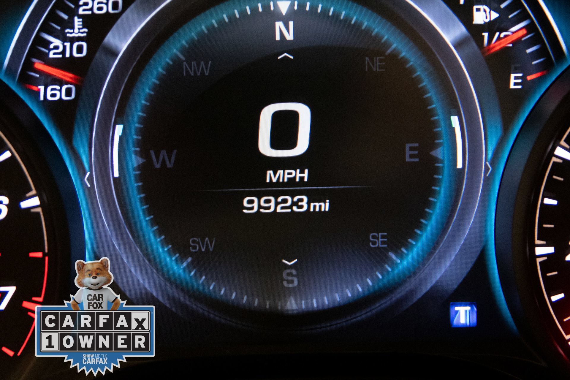 Used 2018 Chevrolet Camaro SS RWD image 21