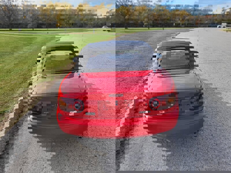 Used 1990 MAZDA MX-5 Miata image 7