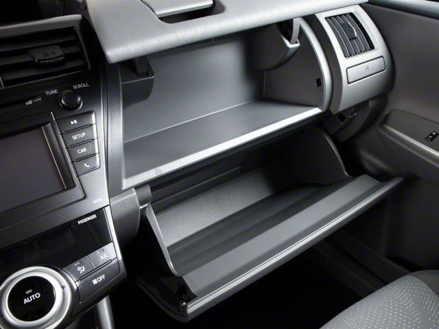 Used 2013 Toyota Prius V Two image 15