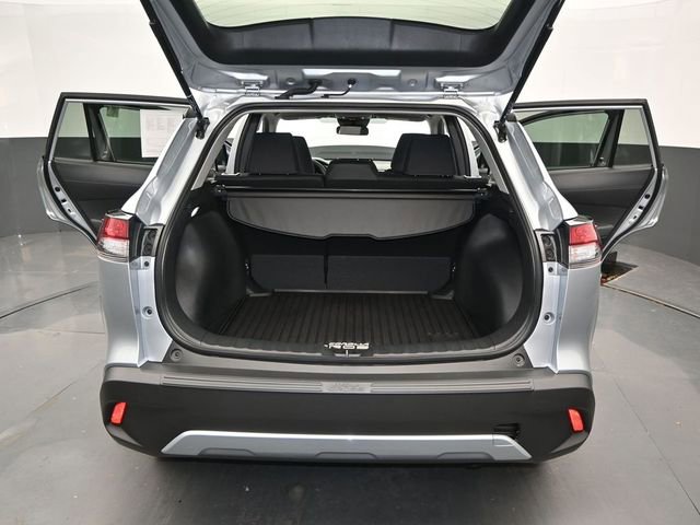 Used 2026 Toyota Corolla Cross LE w/ Moonroof Package image 13