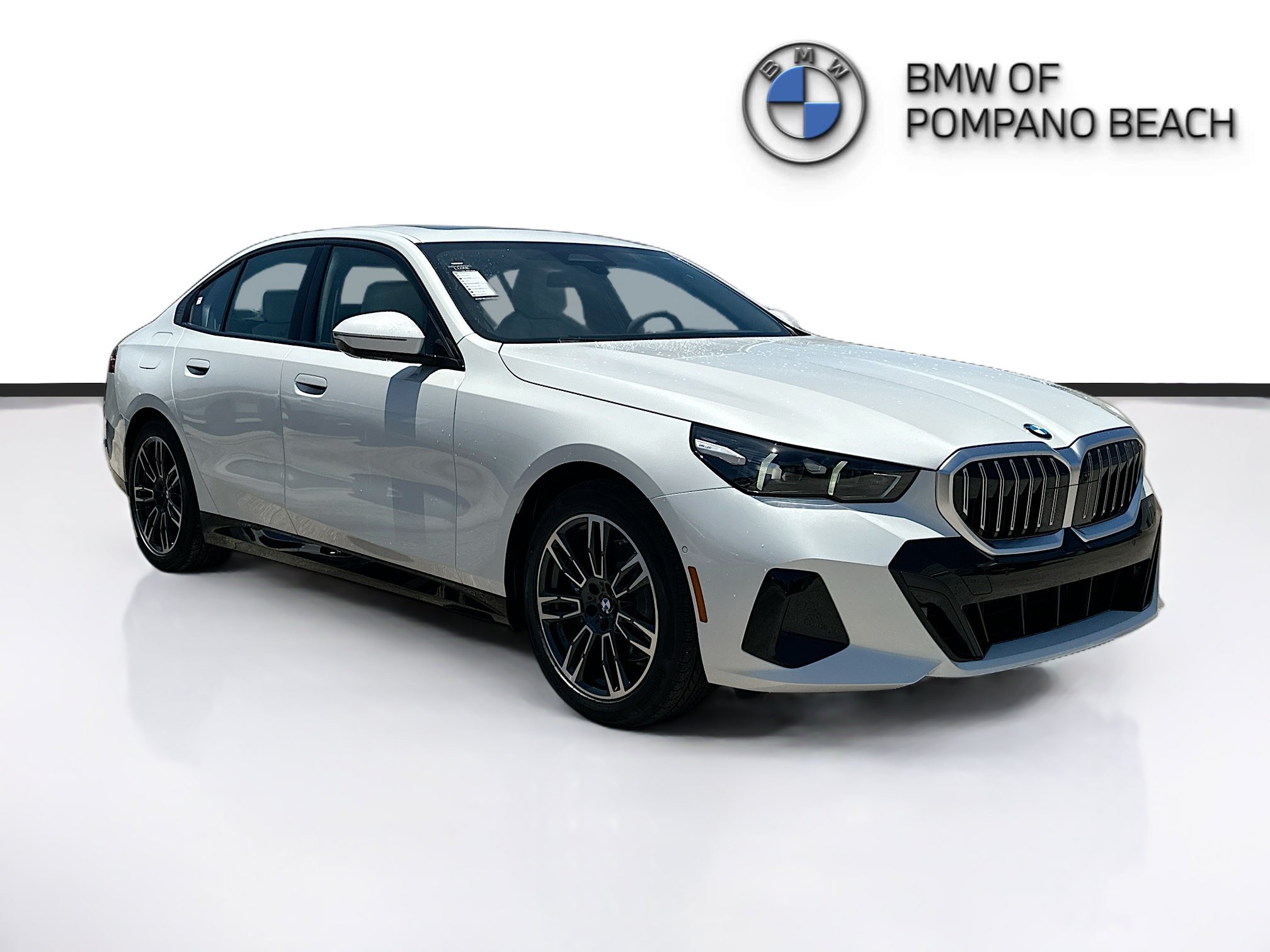 New 2027 BMW 530i xDrive w/ M Sport Package AWD/4WD video 1