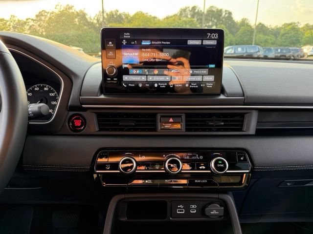 Used 2025 Honda Pilot EX-L image 18