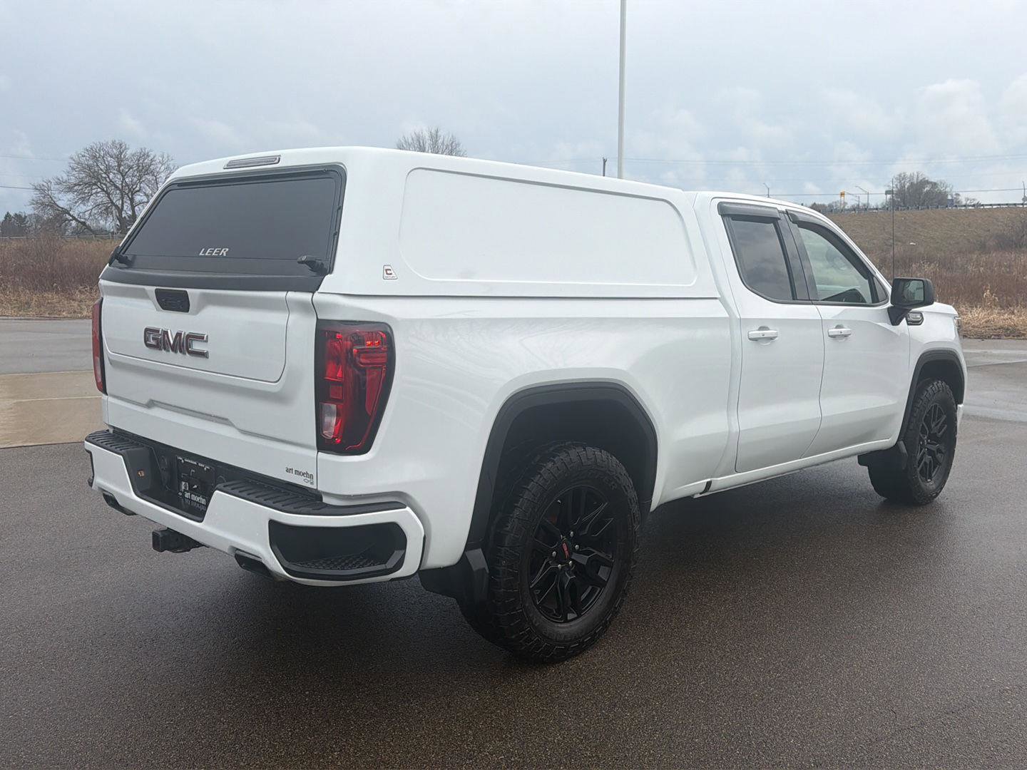 Used 2021 GMC Sierra 1500 Elevation w/ X31 Off-Road Package image 5