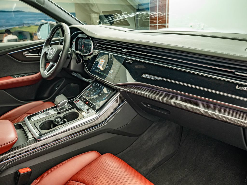 Used 2023 Audi SQ8 Prestige AWD/4WD image 42