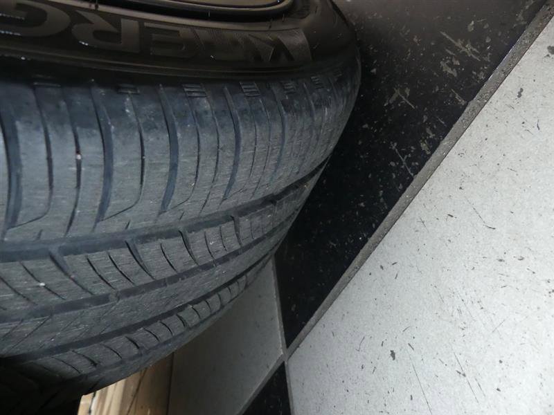 Used 2023 Tesla Model 3 Standard Range image 33