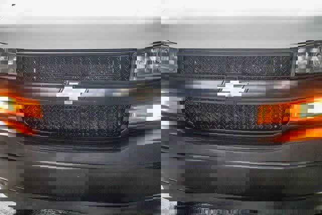 Used 2020 Chevrolet Express 2500 Extended w/ Communications Package image 5