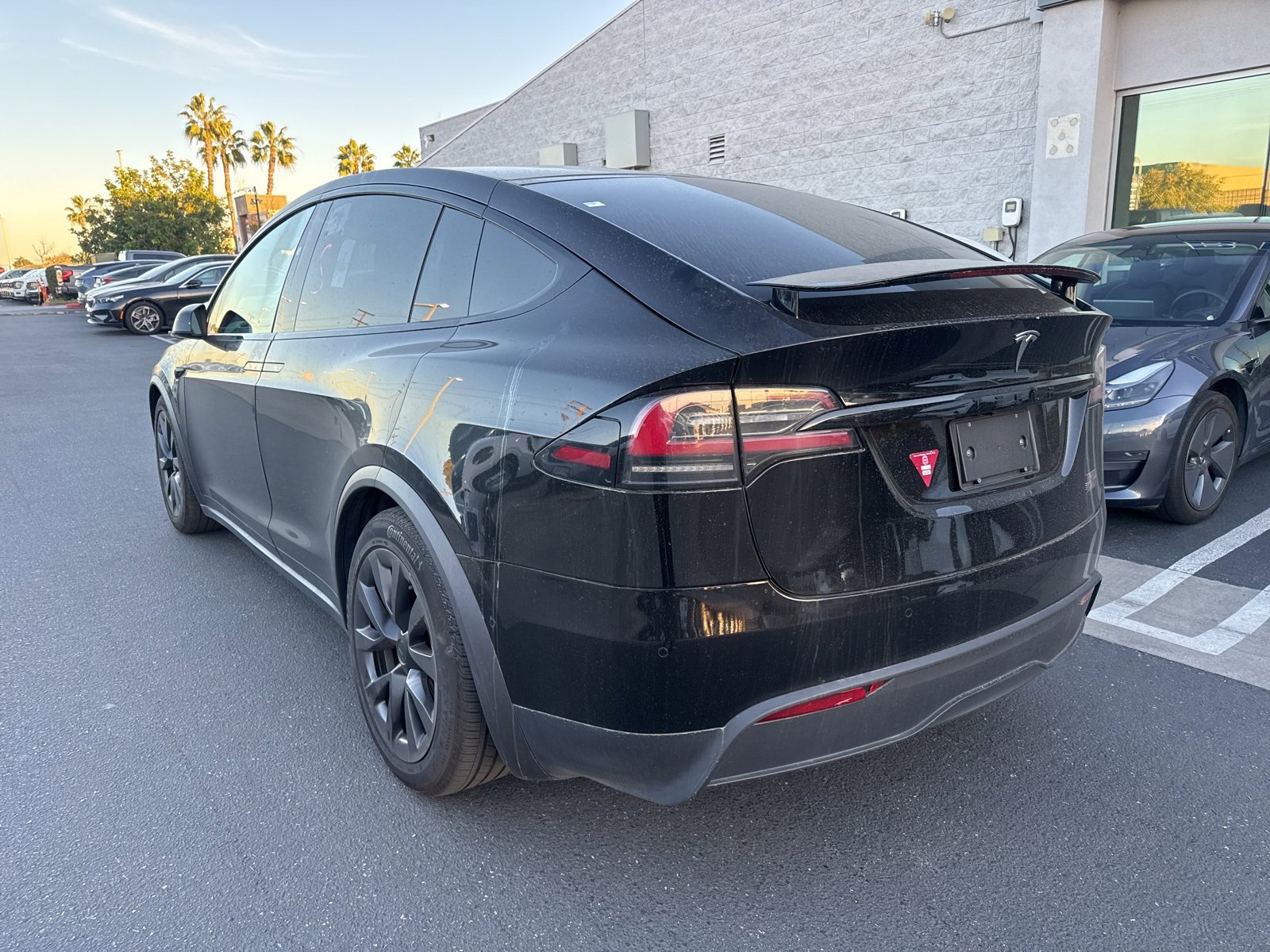 Used 2023 Tesla Model X Plaid image 2