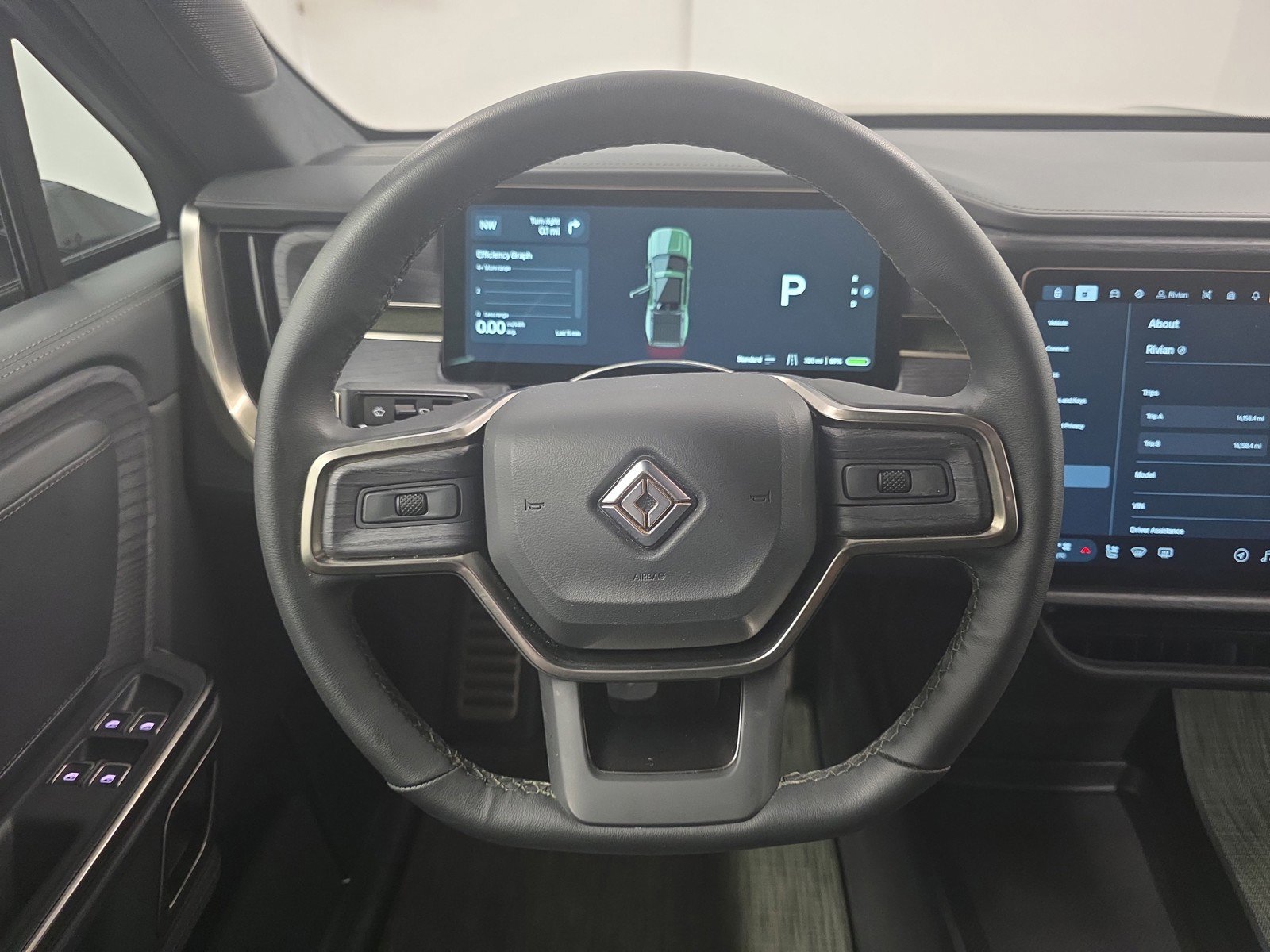 Used 2024 Rivian R1T Adventure AWD/4WD image 26