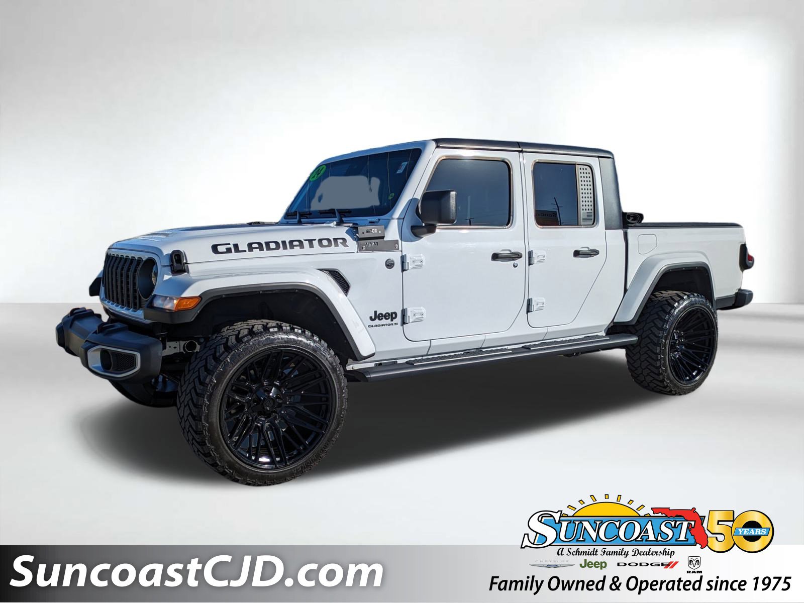 Certified 2024 Jeep Gladiator Sport image 1