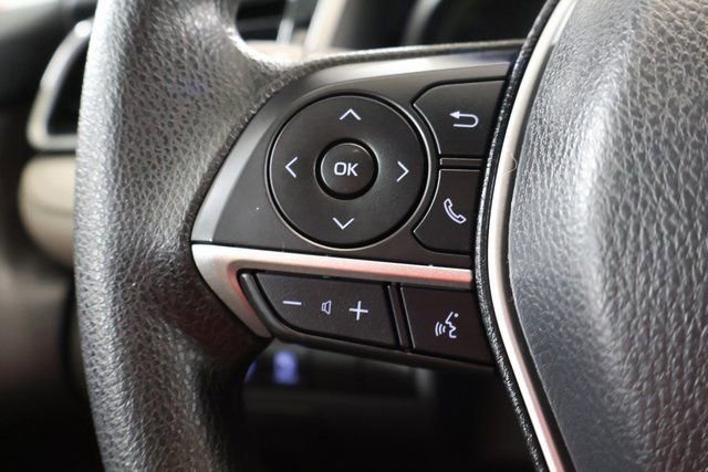 Used 2022 Toyota Camry LE image 20