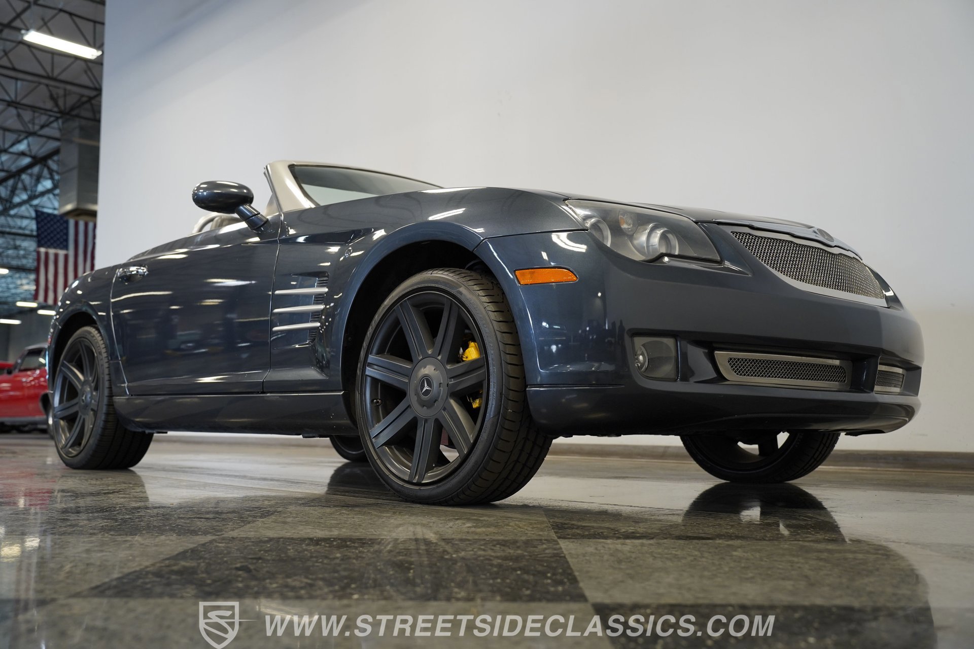 Used 2006 Chrysler Crossfire Limited image 39