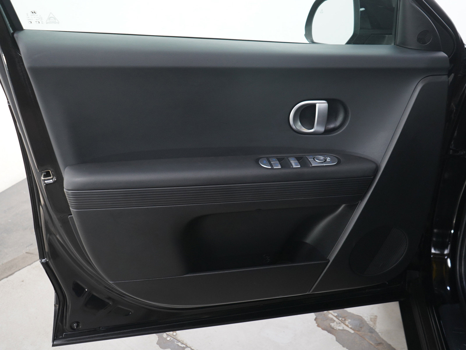 Certified 2024 Hyundai Ioniq 5 SEL AWD/4WD image 20