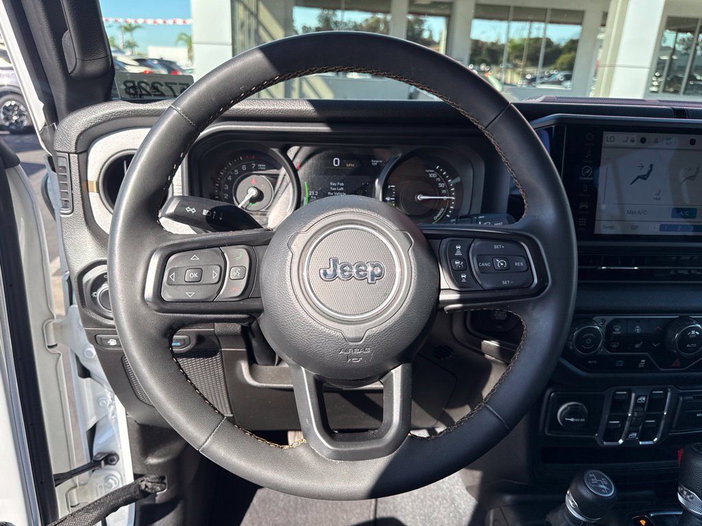 Used 2024 Jeep Wrangler Unlimited w/ Convenience Group AWD/4WD image 22