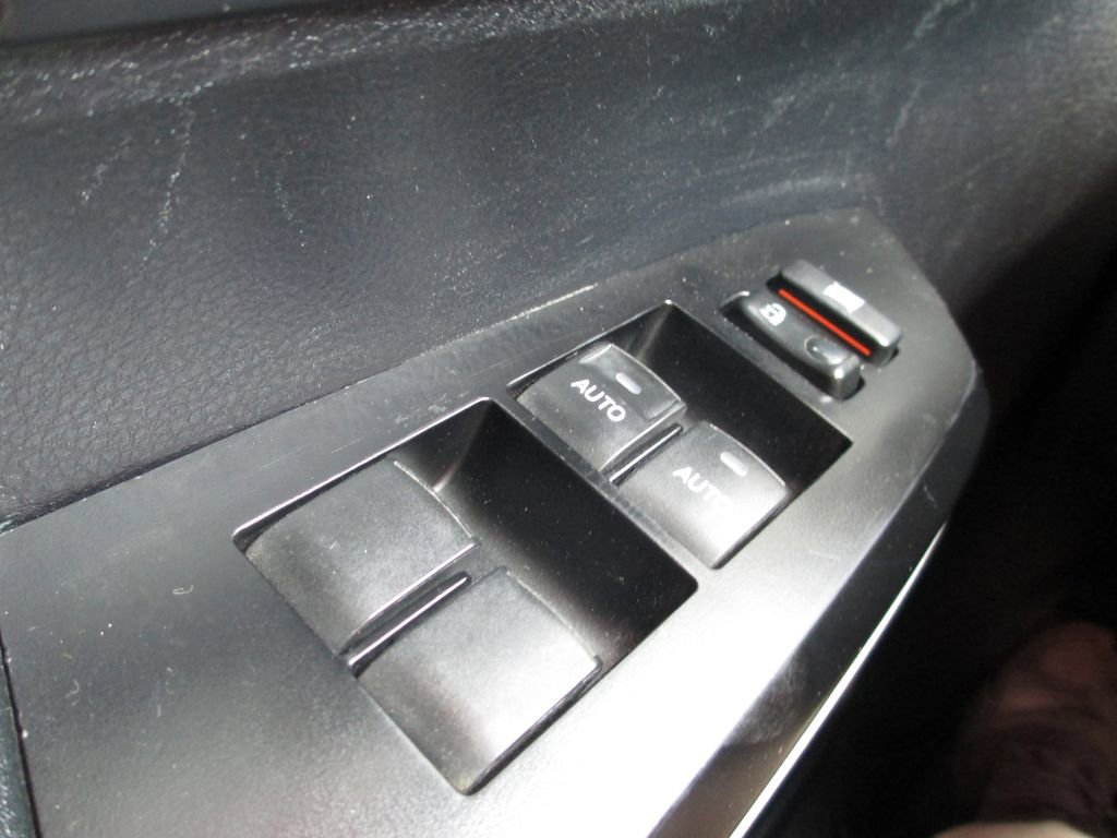 Used 2016 Toyota Tundra Limited w/ Limited Premium Package image 27