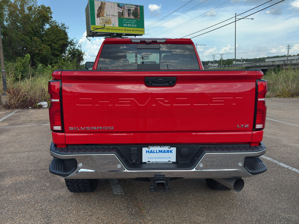 Used 2024 Chevrolet Silverado 2500 LTZ w/ LTZ Premium Package AWD/4WD image 29