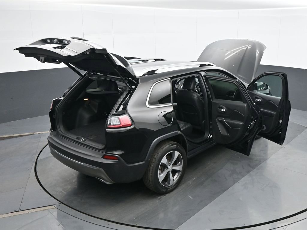 Used 2020 Jeep Cherokee Limited image 39