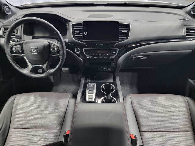 Certified 2024 Honda Ridgeline Black Edition image 18