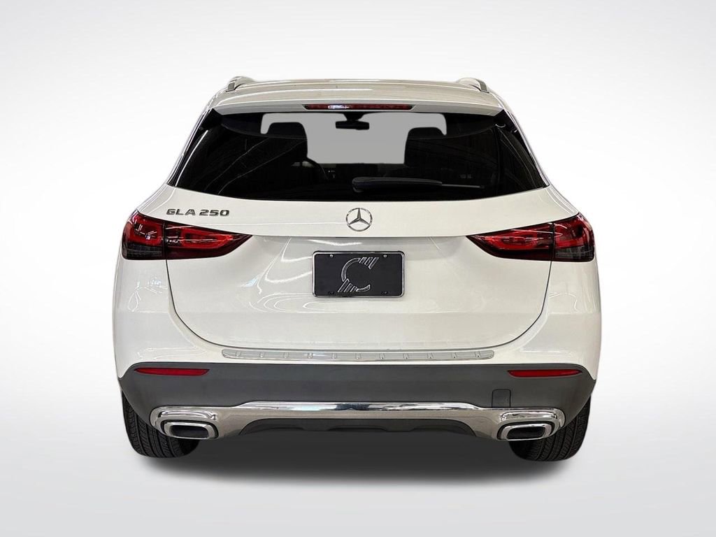 Used 2021 Mercedes-Benz GLA 250 image 4