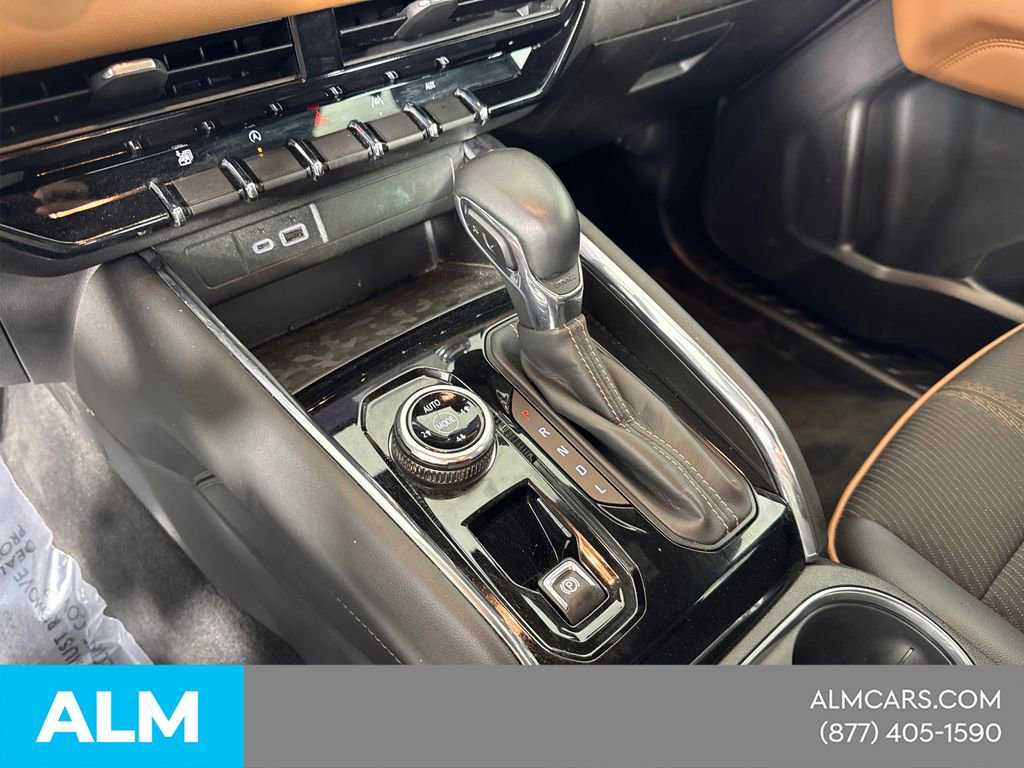 Used 2024 GMC Canyon AT4 image 37