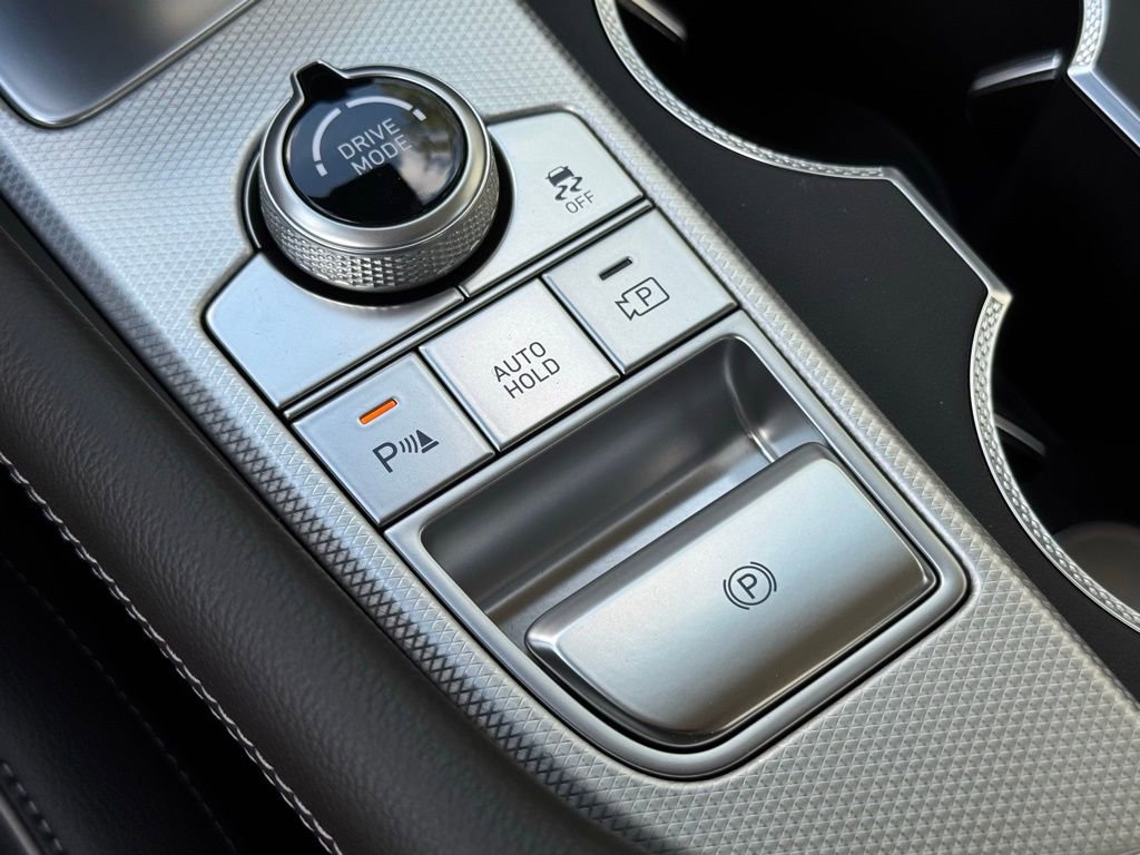 Used 2026 Genesis G70 2.5T Prestige RWD image 34