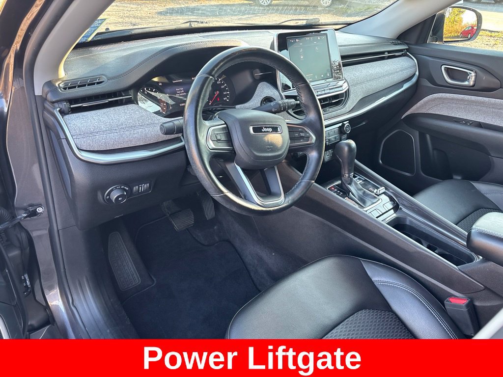 Used 2022 Jeep Compass Latitude w/ Convenience Group AWD/4WD image 13
