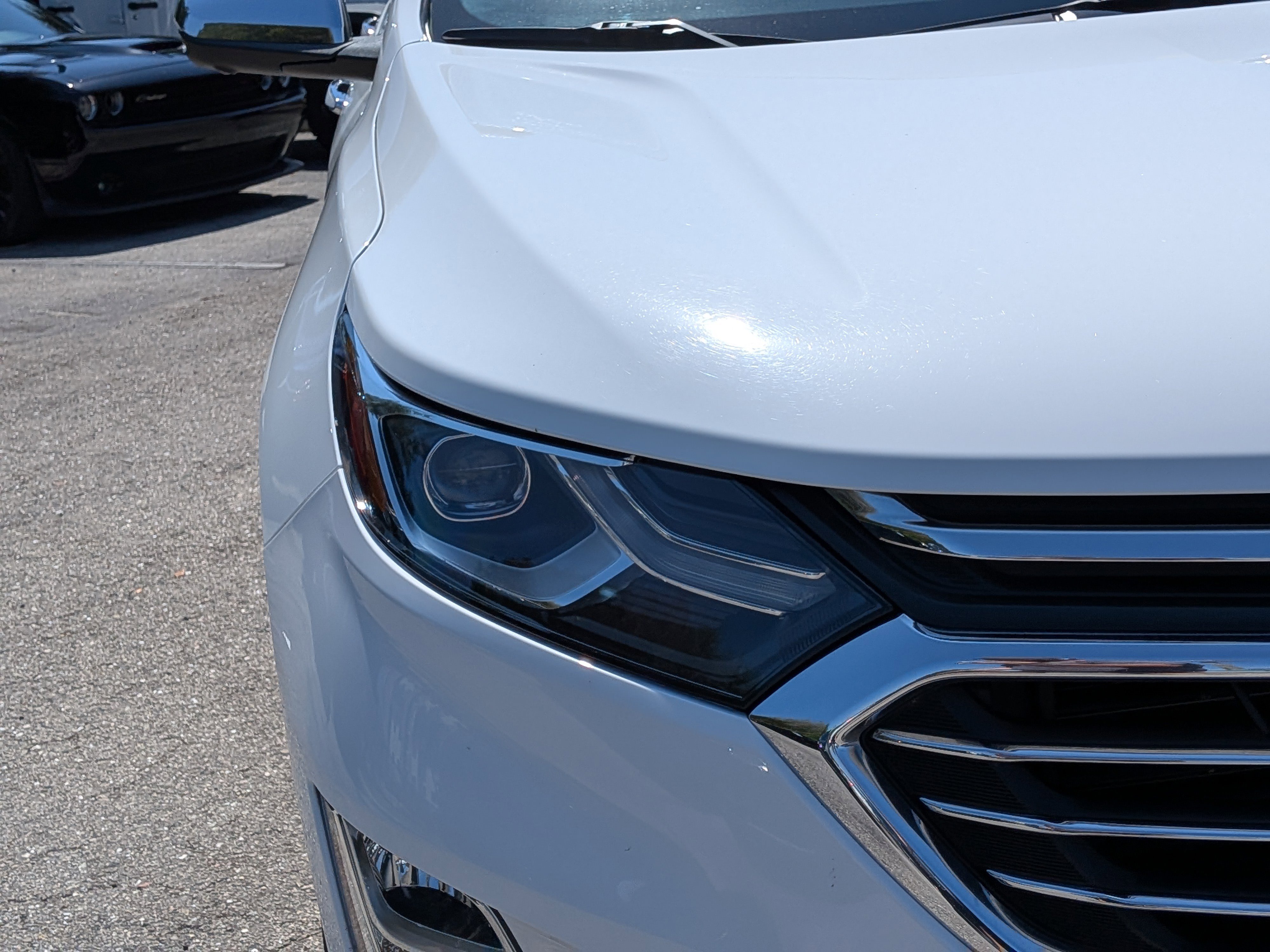 Used 2020 Chevrolet Equinox Premier image 9