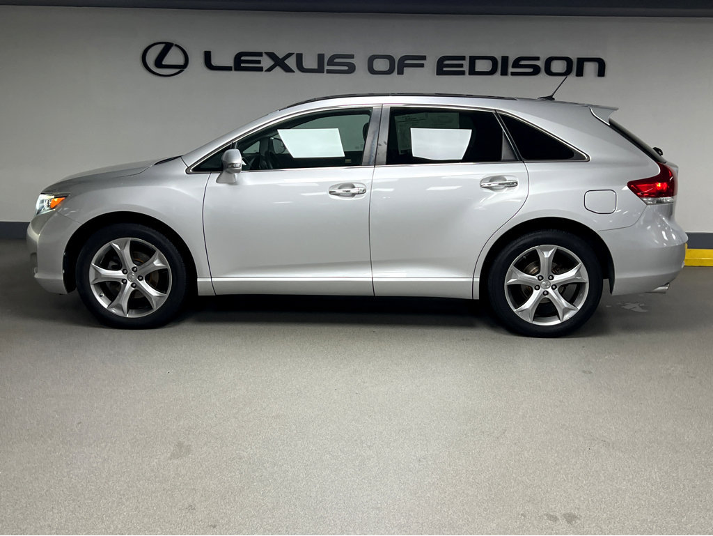 Used 2013 Toyota Venza Limited AWD/4WD image 4