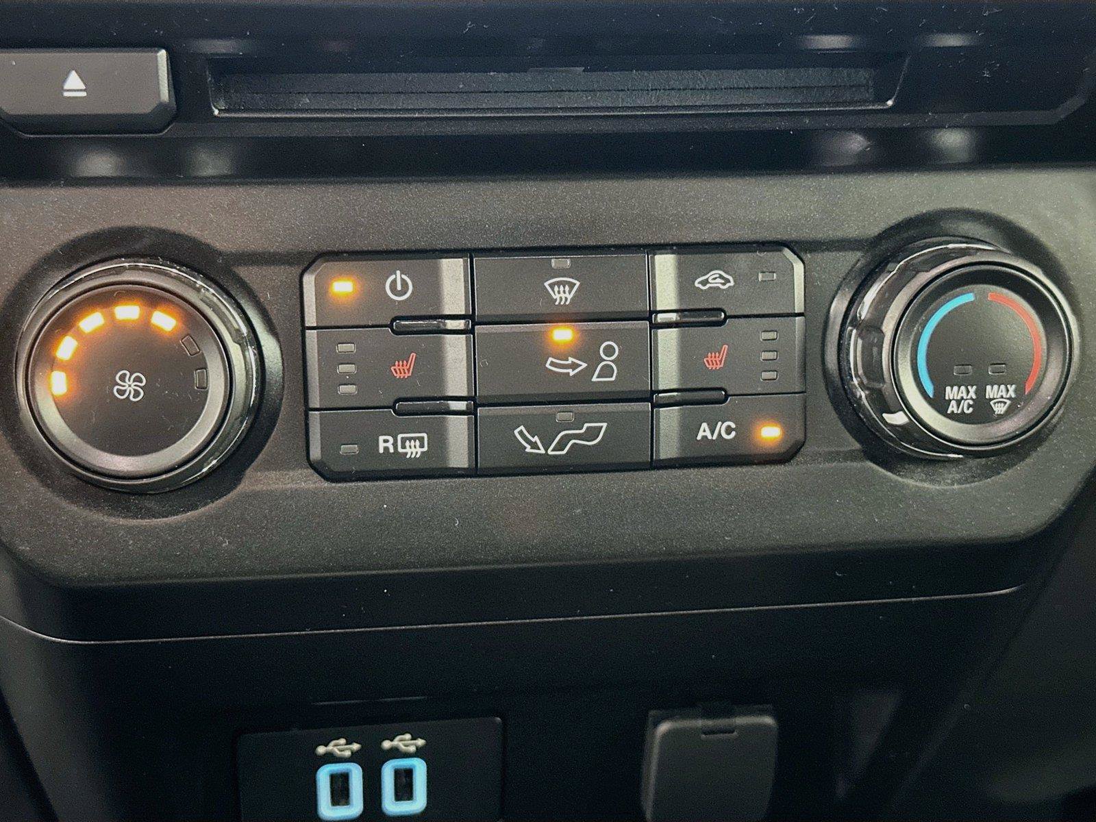 Used 2016 Ford F150 XLT w/ Equipment Group 302A Luxury AWD/4WD image 9