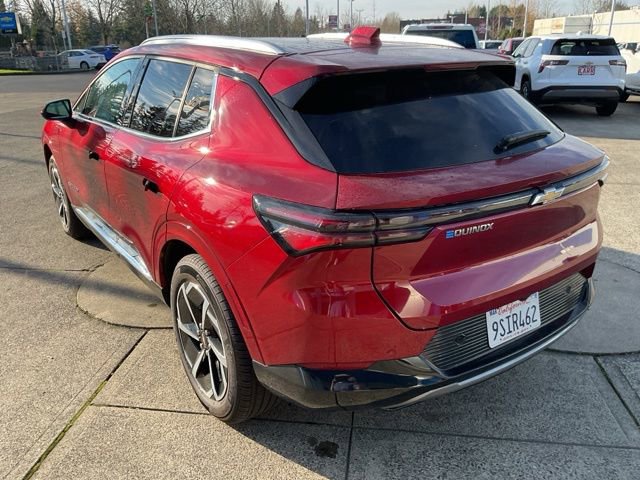 Used 2025 Chevrolet Equinox EV LT w/ Convenience Package image 6