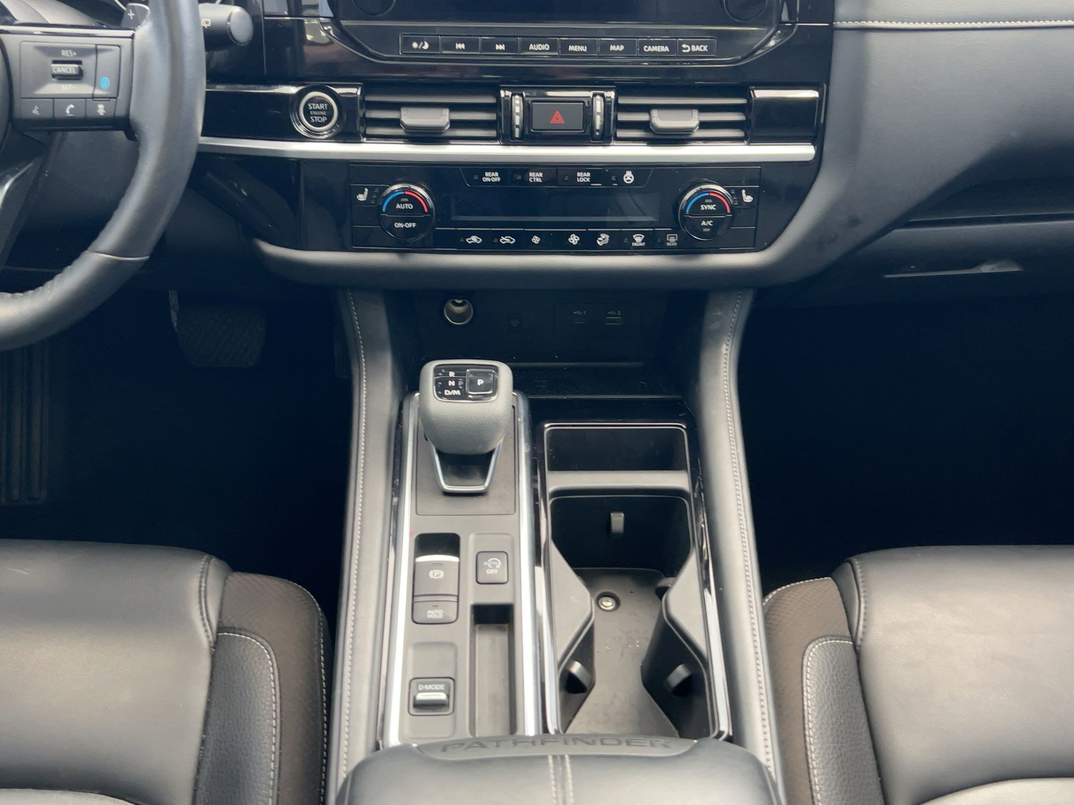 Used 2023 Nissan Pathfinder SL w/ SL Premium Package image 32