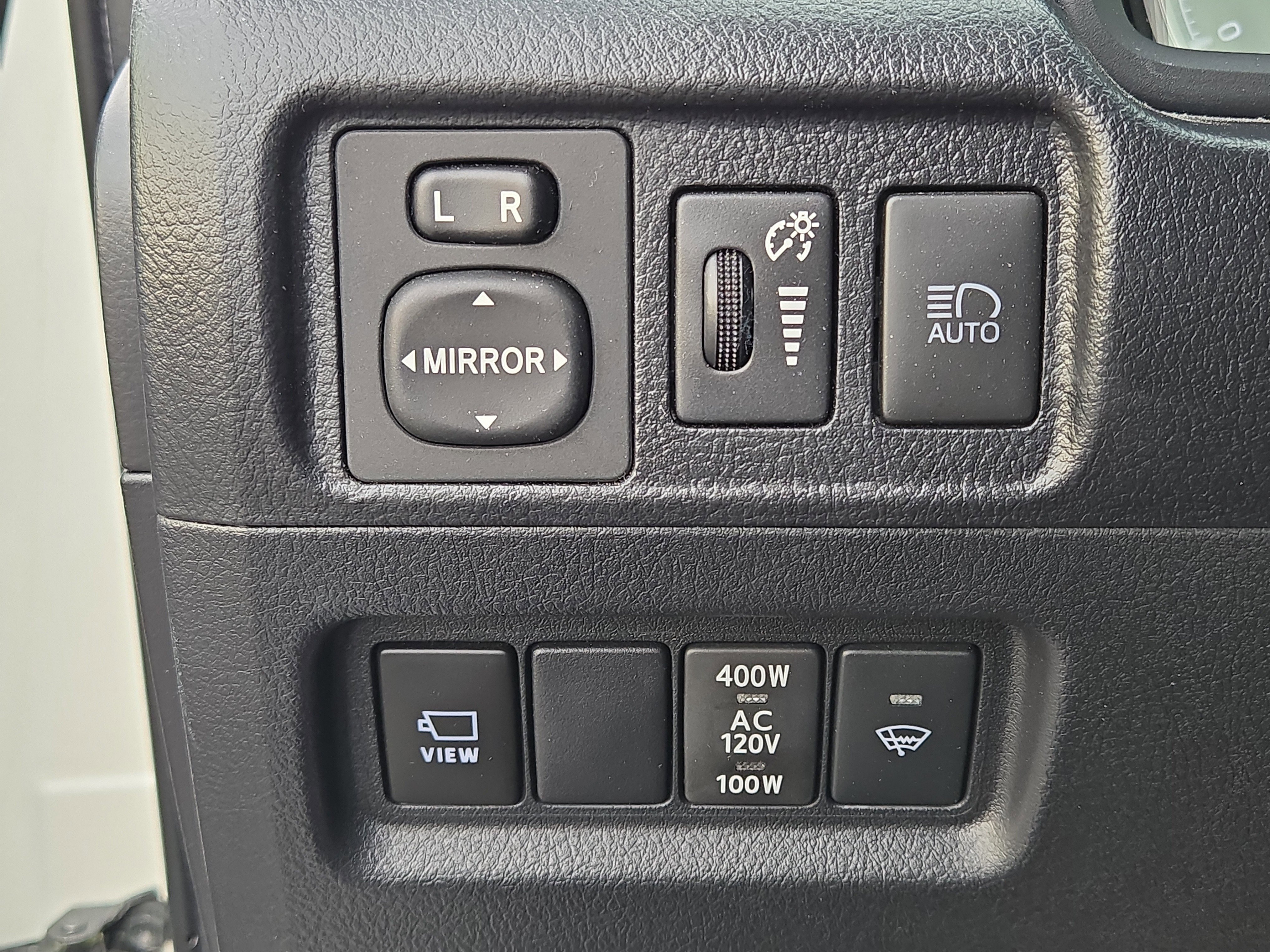 Used 2023 Toyota 4Runner Limited image 24