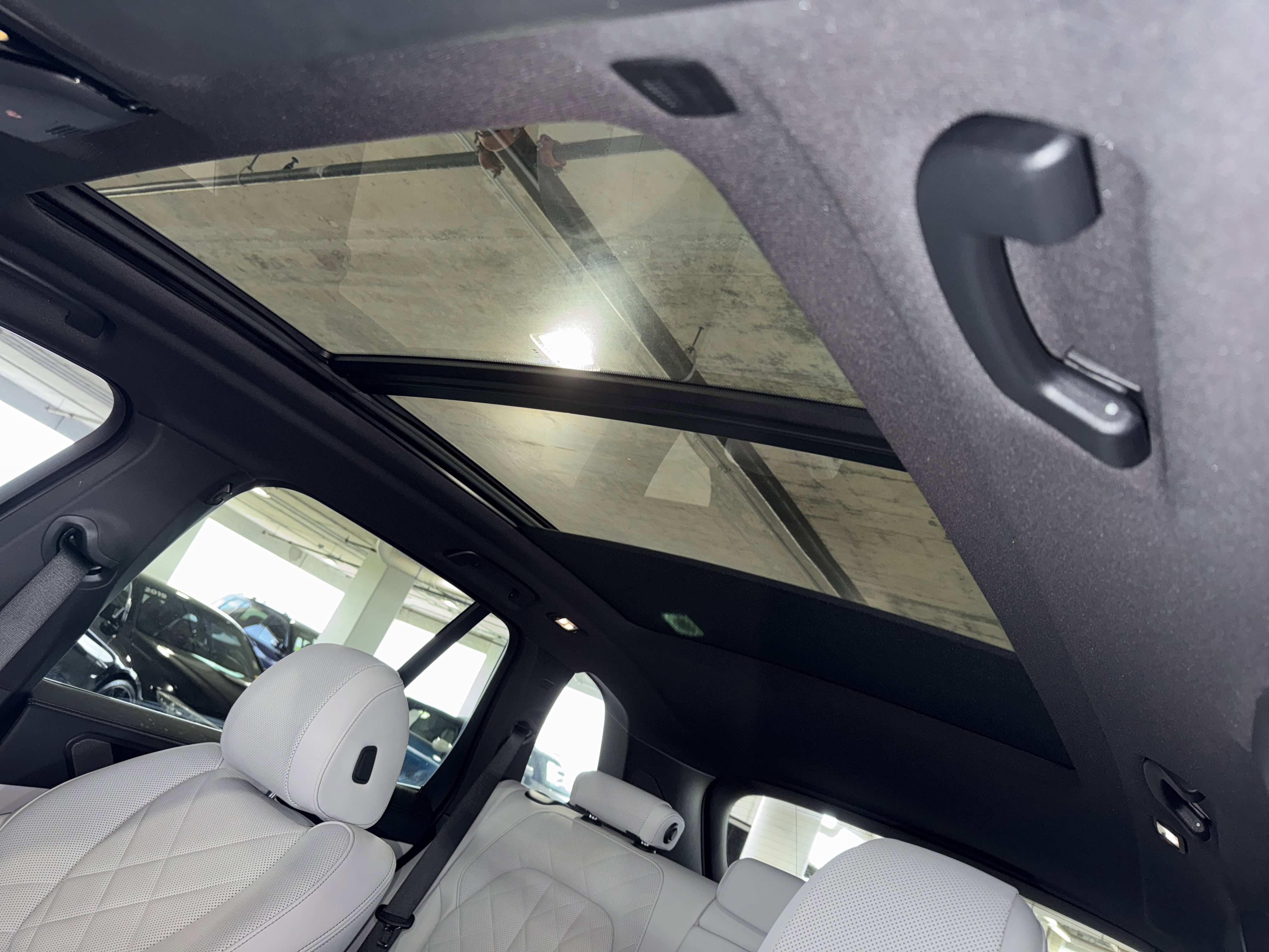 Certified 2024 BMW X5 sDrive40i w/ Premium Package image 32