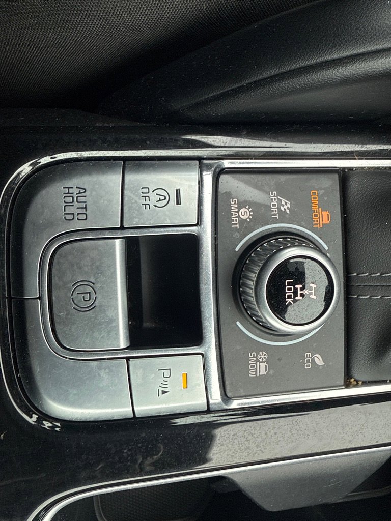 Used 2023 Kia Telluride S image 32