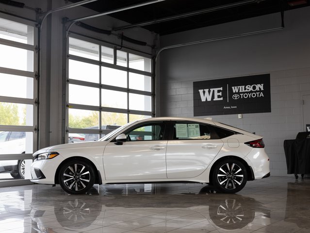 Used 2024 Honda Civic EX-L image 1