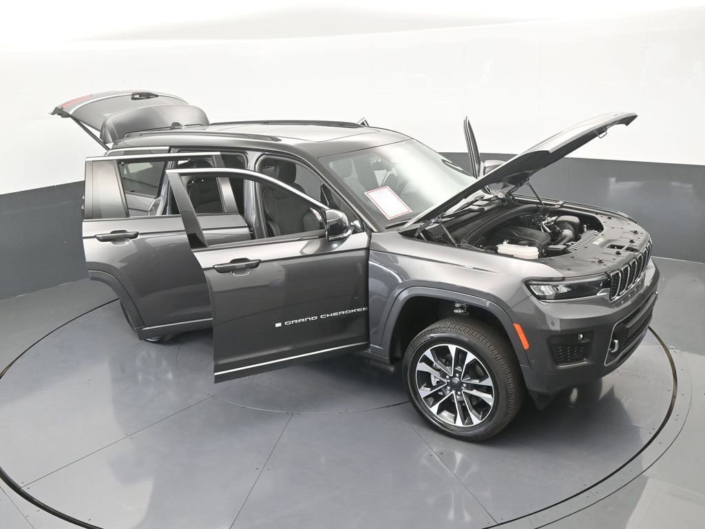 Used 2024 Jeep Grand Cherokee L Overland w/ Luxury Tech Group IV image 75