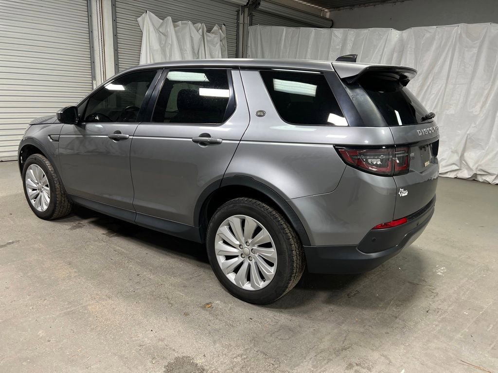 Used 2020 Land Rover Discovery Sport SE image 5
