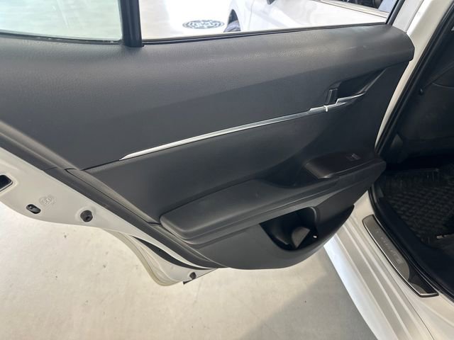Used 2024 Toyota Camry SE FWD image 30