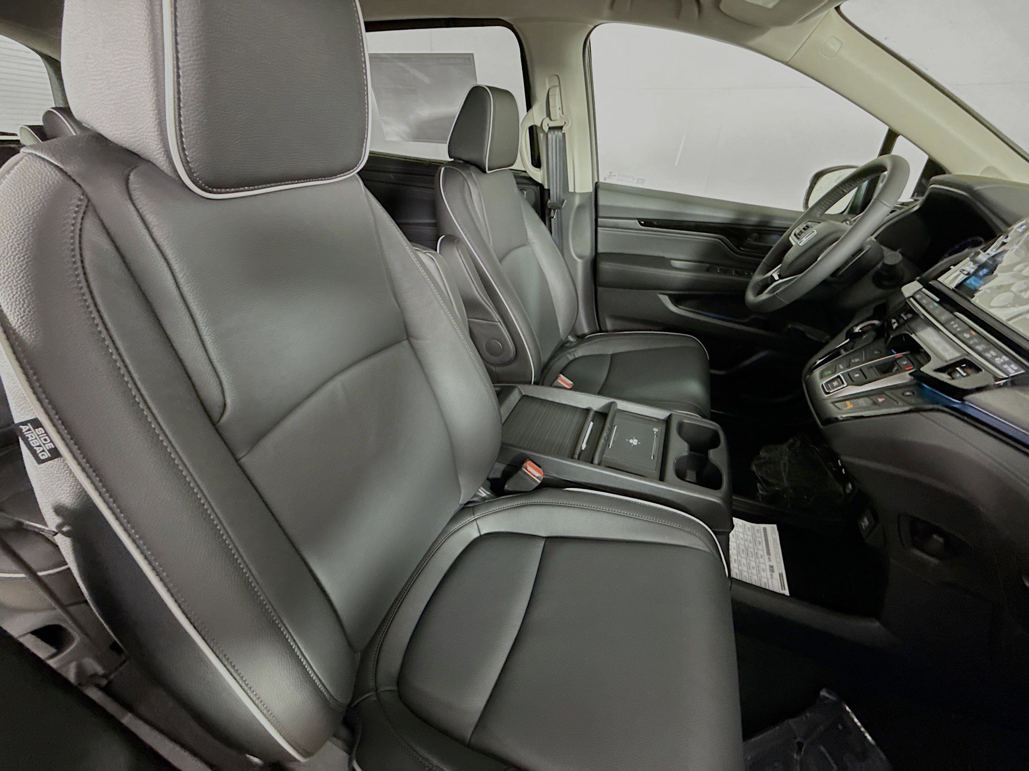 New 2026 Honda Odyssey Touring image 39