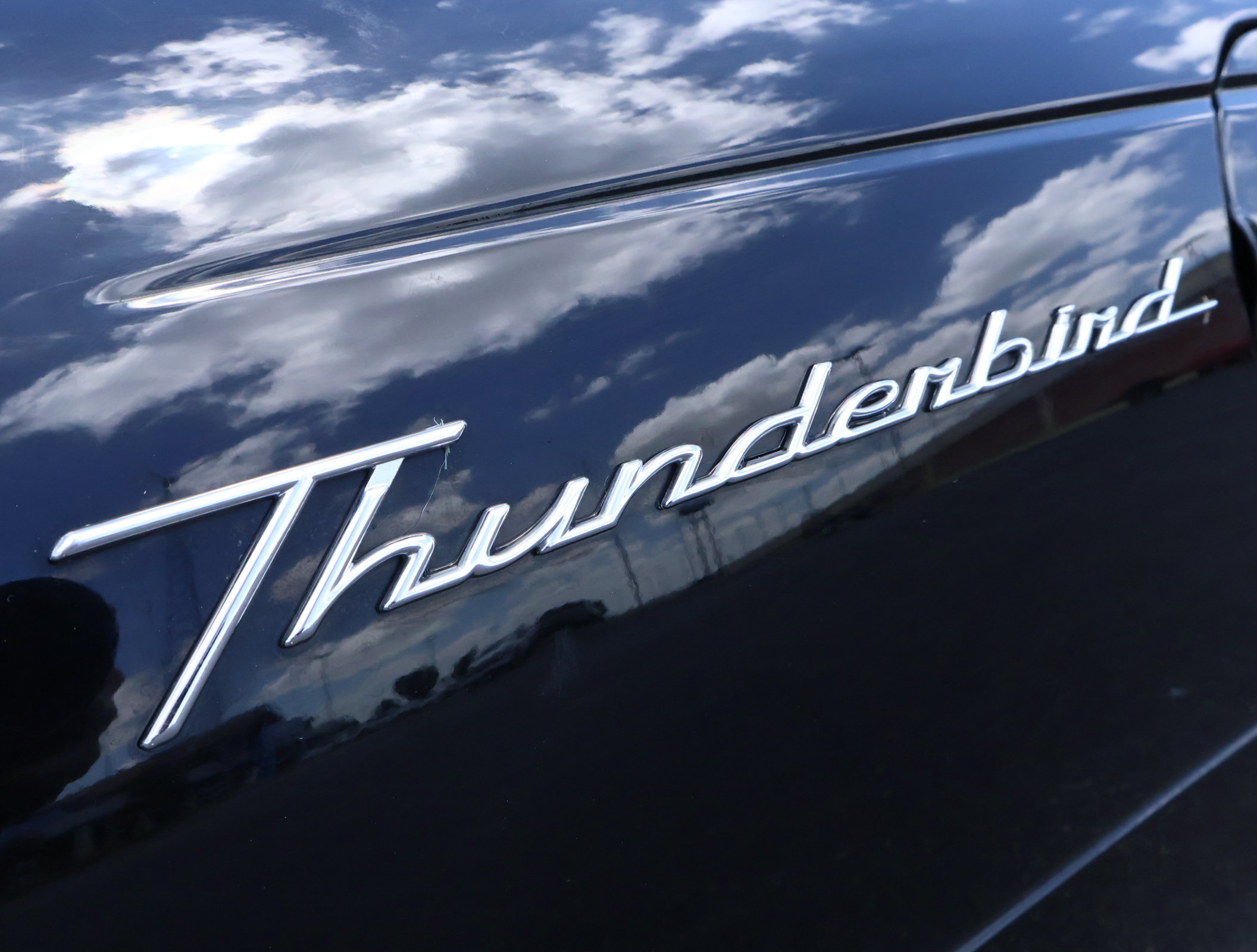 Used 2003 Ford Thunderbird RWD image 19