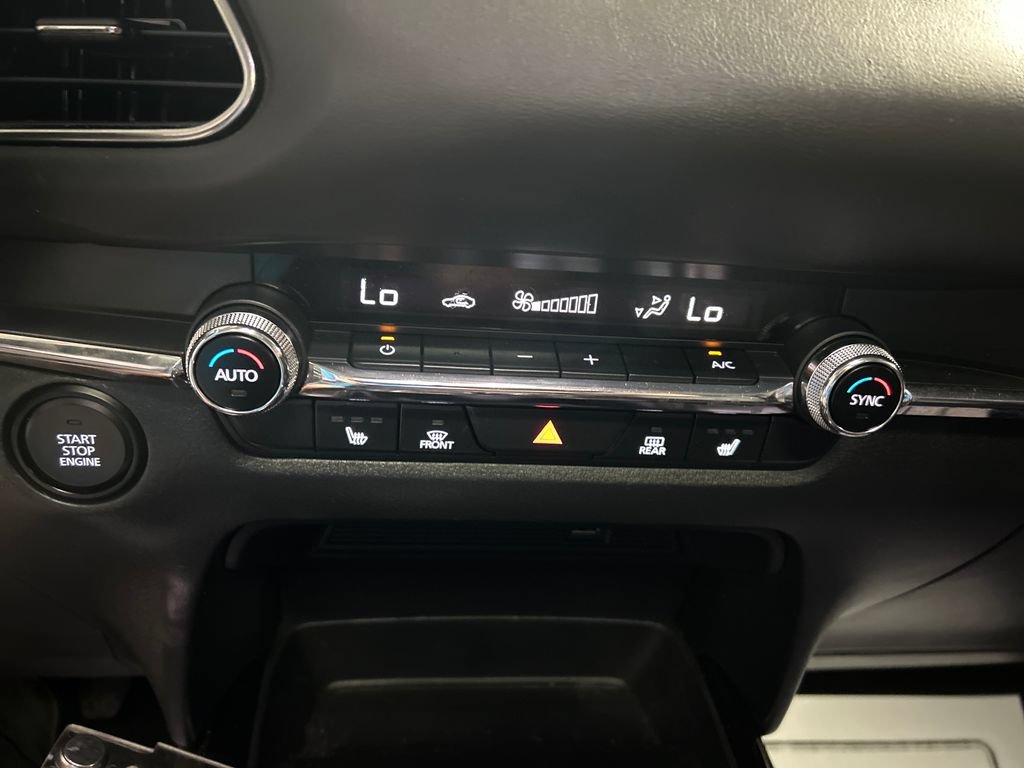 Used 2021 MAZDA CX-30 AWD 2.5 S w/ Premium Package image 17