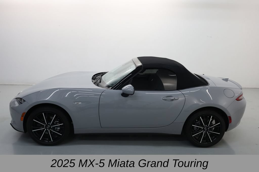 Used 2024 MAZDA MX-5 Miata Grand Touring w/ Weather Package RWD image 4