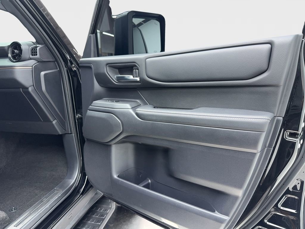 Used 2024 Toyota Land Cruiser image 42