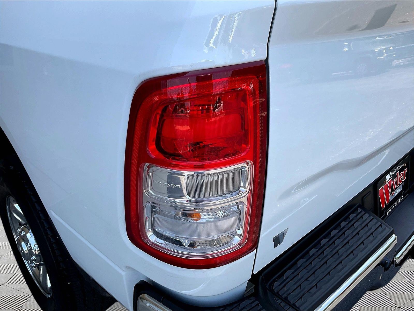 Used 2024 RAM 2500 Tradesman w/ Chrome Appearance Group AWD/4WD image 24