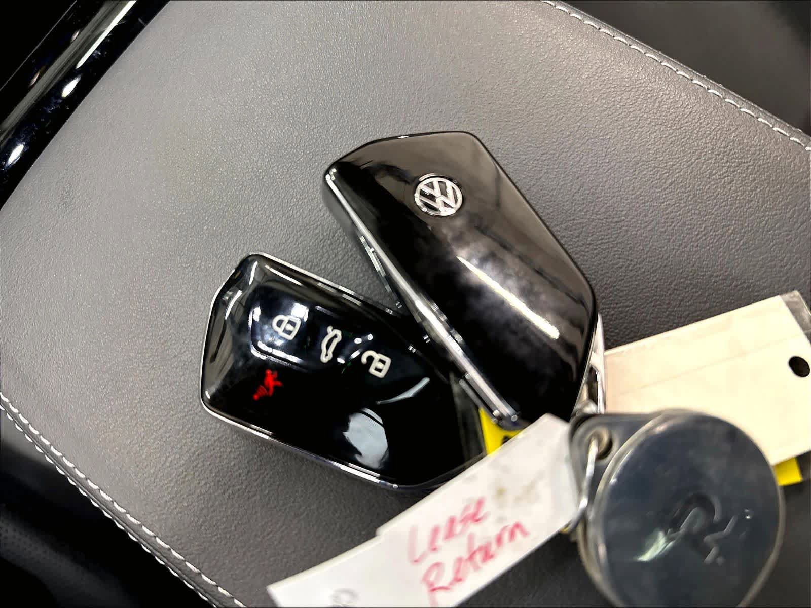 Used 2023 Volkswagen ID.4 S RWD image 36