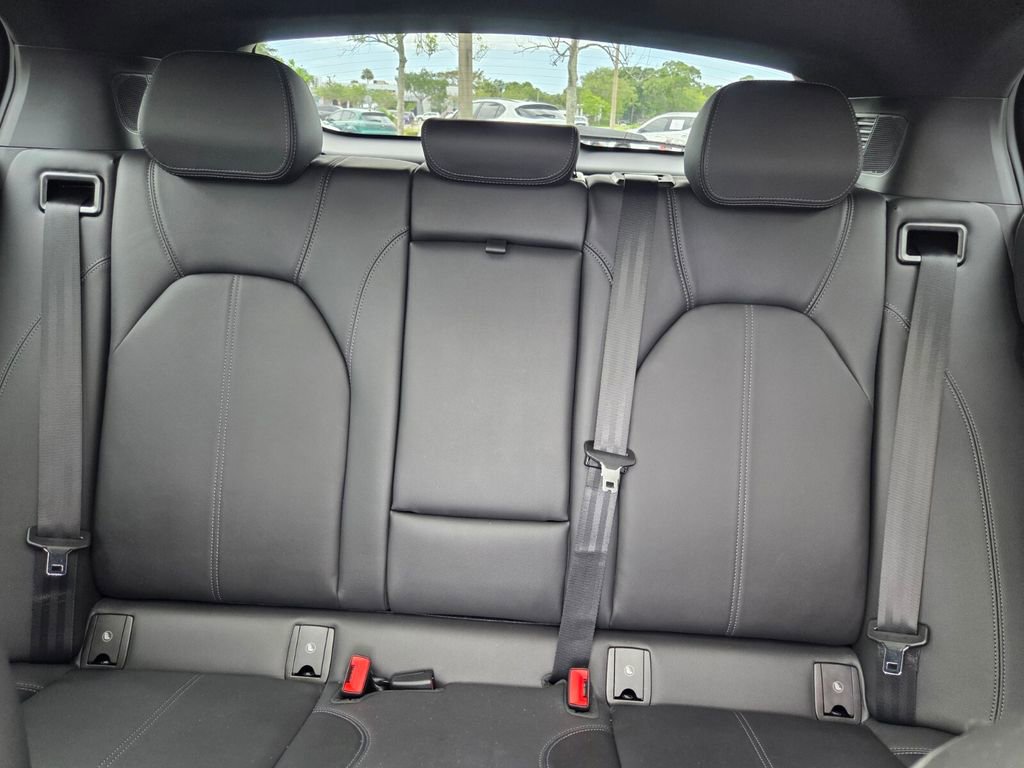 New 2025 Alfa Romeo Stelvio Sprint AWD/4WD image 18