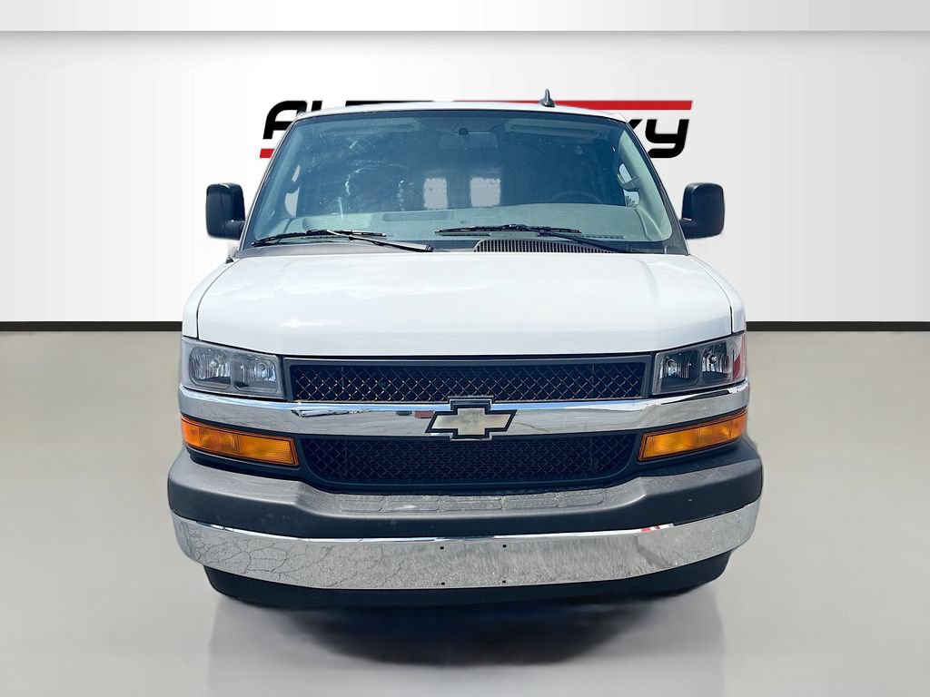 Used 2025 Chevrolet Express 2500 w/ Driver Convenience Package RWD image 2