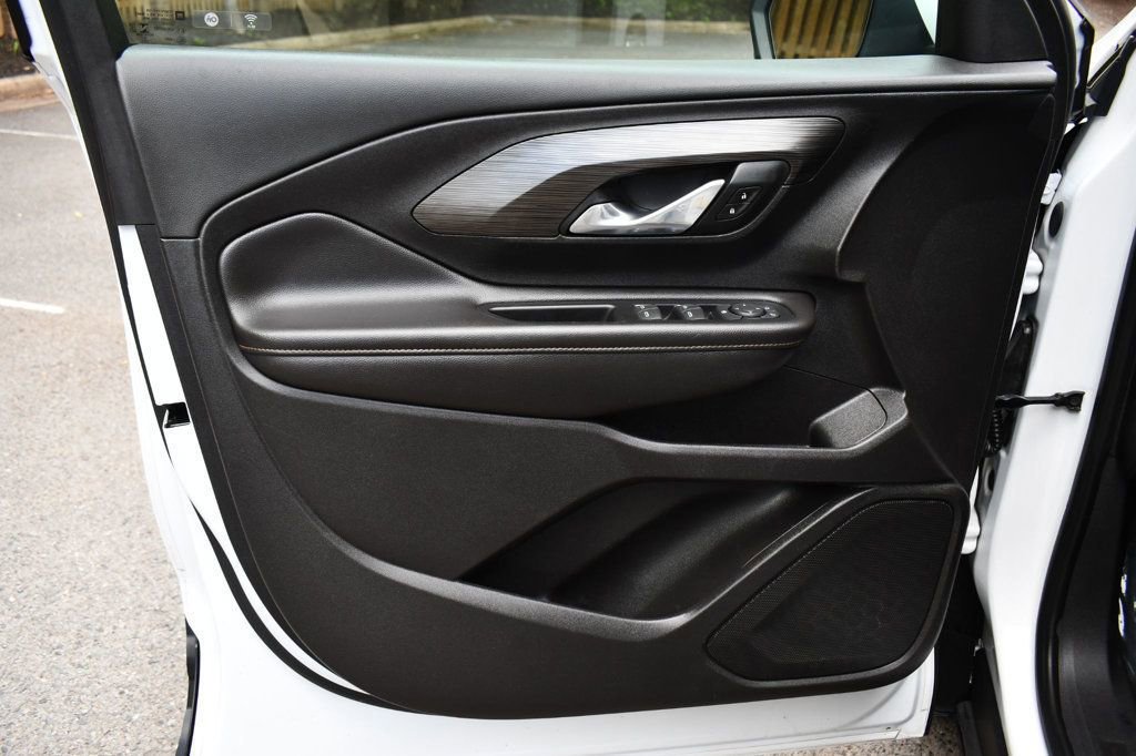 Used 2019 GMC Terrain SLT image 21