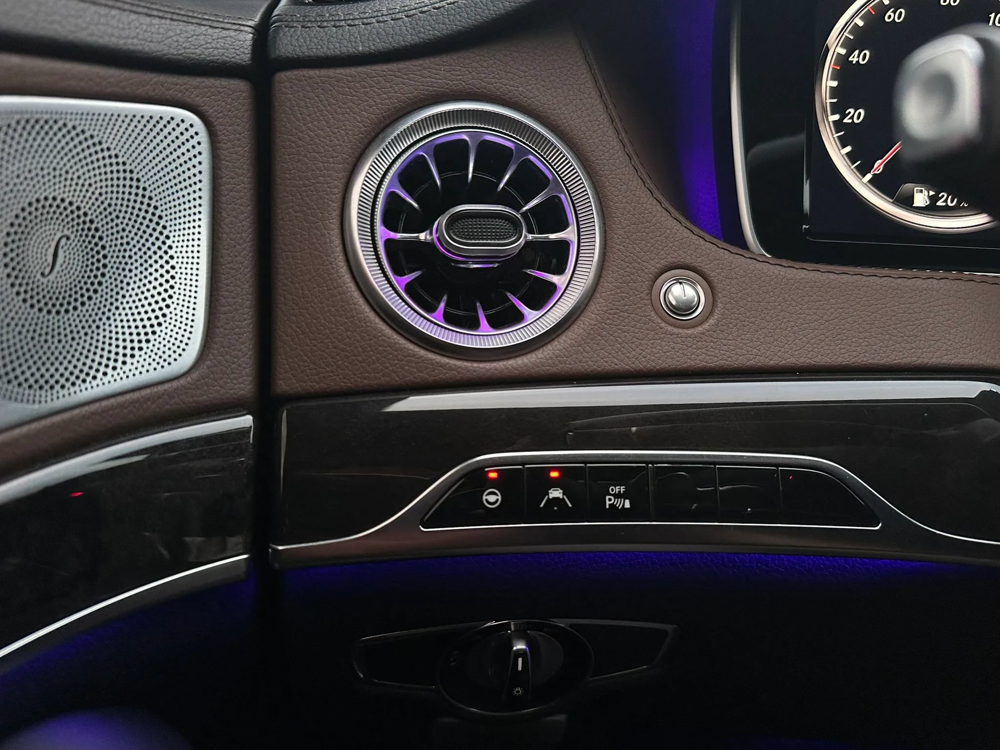 Used 2014 Mercedes-Benz S 550 Sedan image 38