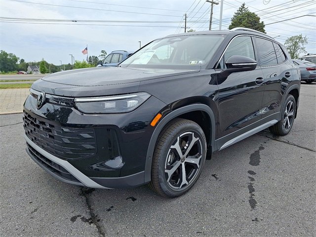 New 2025 Volkswagen Tiguan SE image 5