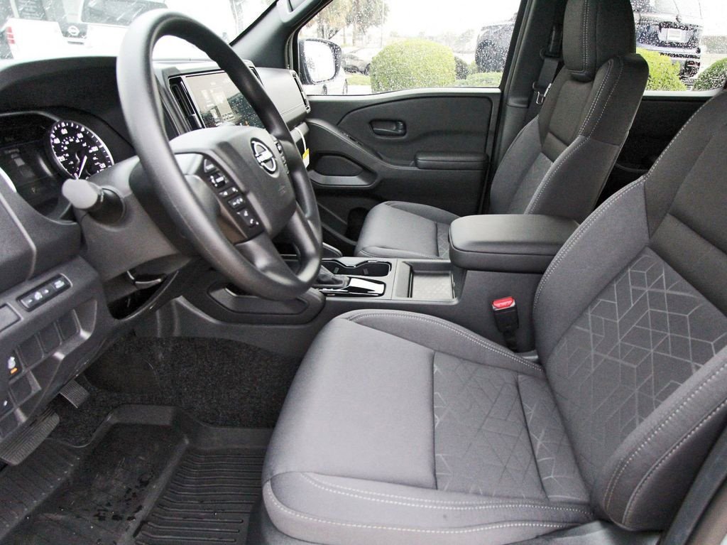 New 2026 Nissan Frontier SV w/ Tow Package RWD image 6